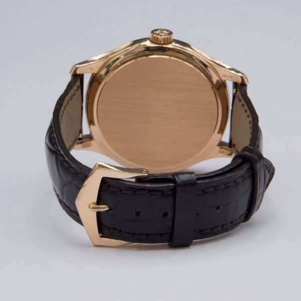 Patek Philippe Calatrava 5227R-001